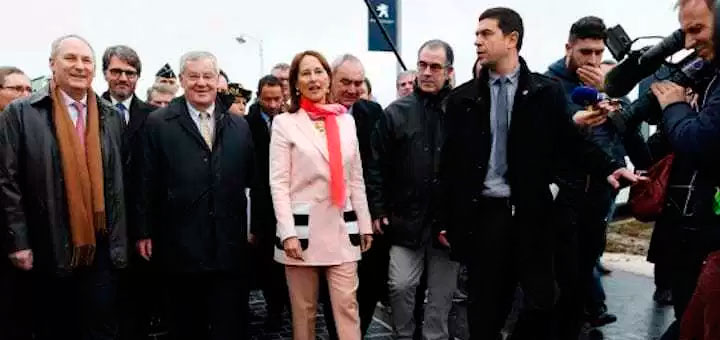 La ceremonia, presidida por la Ministra de medio ambiente Ségolène Royal, se ha celebrado en Normandía.